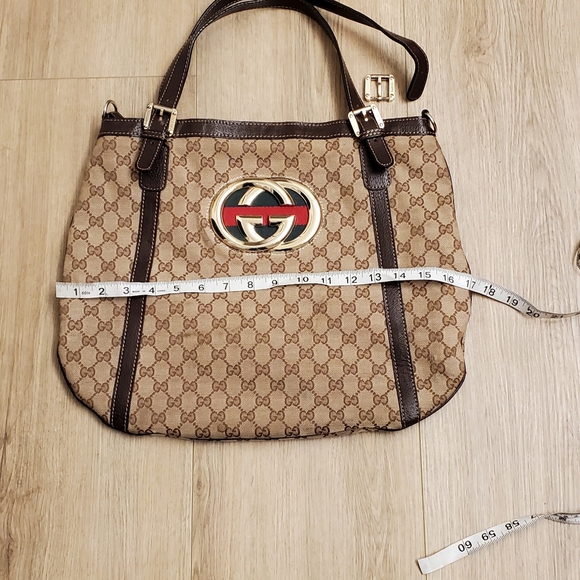 Gucci purse - Picture 8 of 13